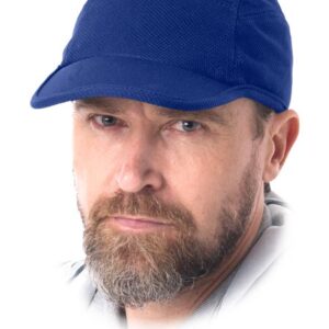 CZAPKA Z DASZKIEM REIS CZFREEG granat