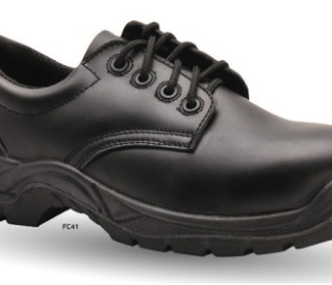 OBUWIE PÓŁBUTY PORTWEST FC41 S1 "43"